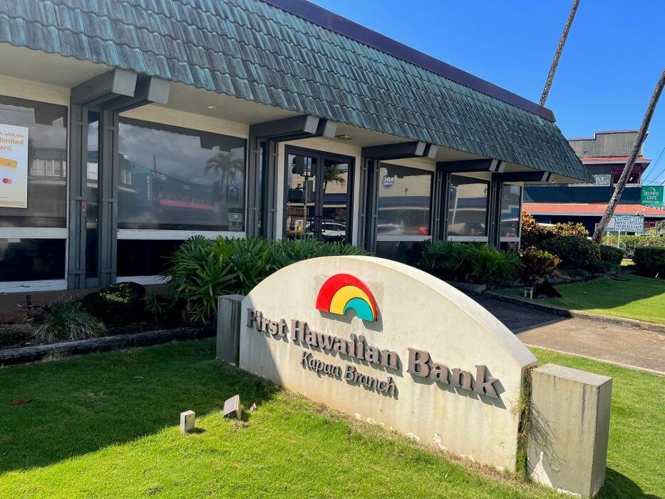 Images First Hawaiian Bank Kapaa Branch