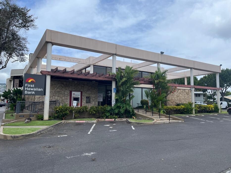 Images First Hawaiian Bank Kapahulu Branch