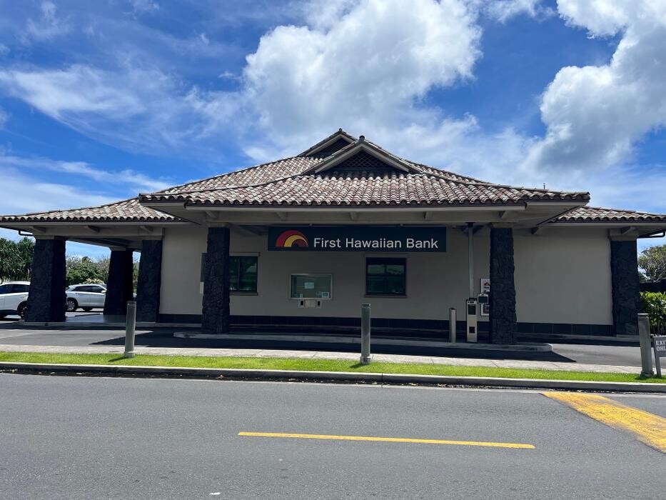 Images First Hawaiian Bank Aina Haina Branch