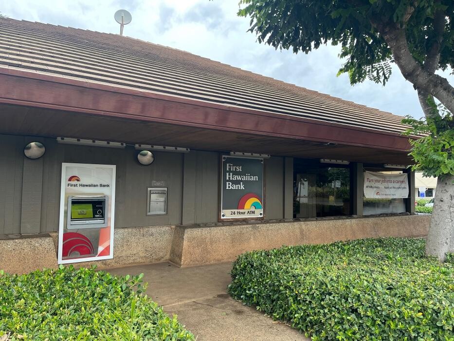 Images First Hawaiian Bank Haleiwa Branch