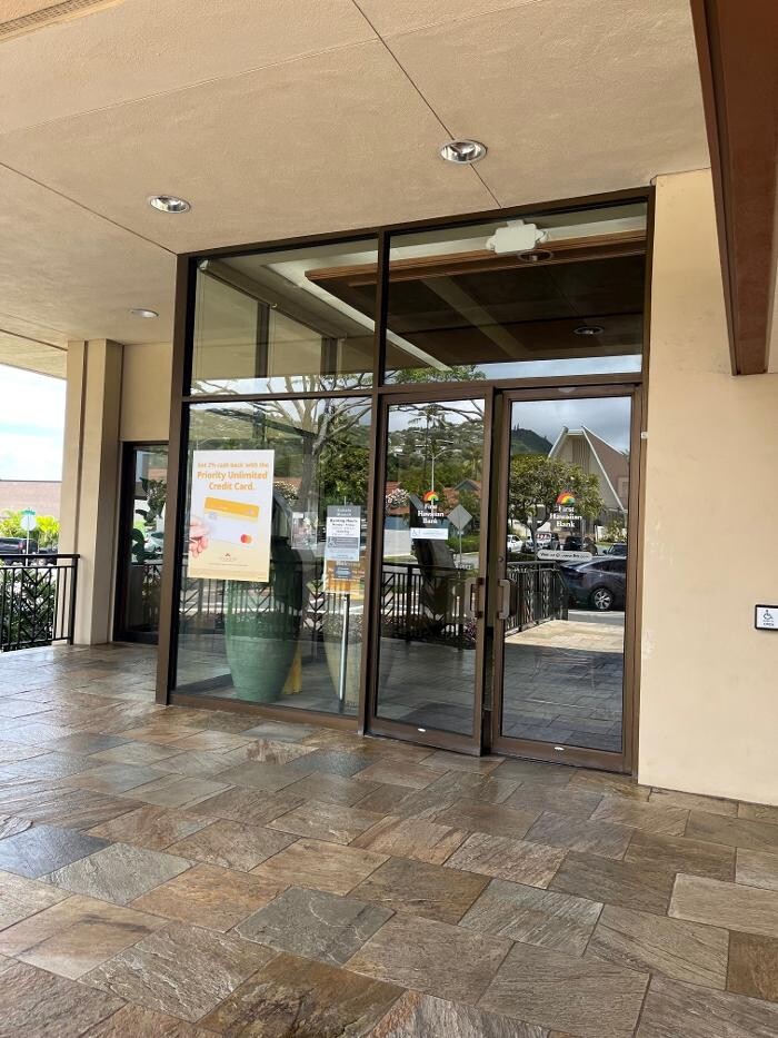 Images First Hawaiian Bank Kahala Branch