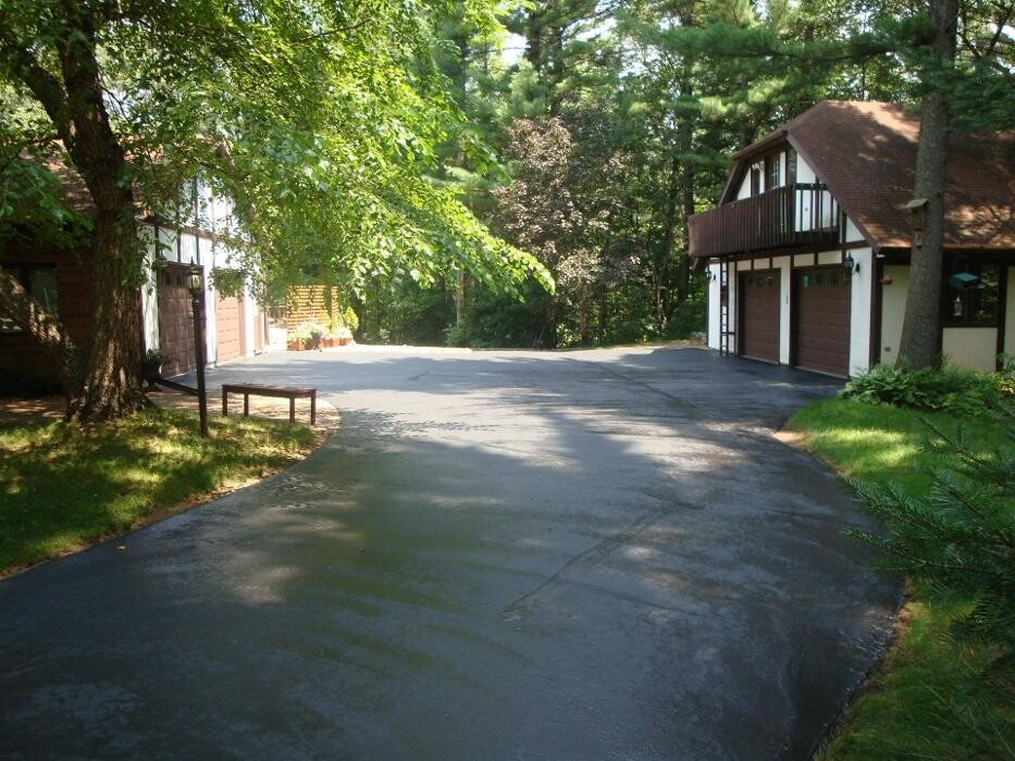 Images Superior Sealers, LLC