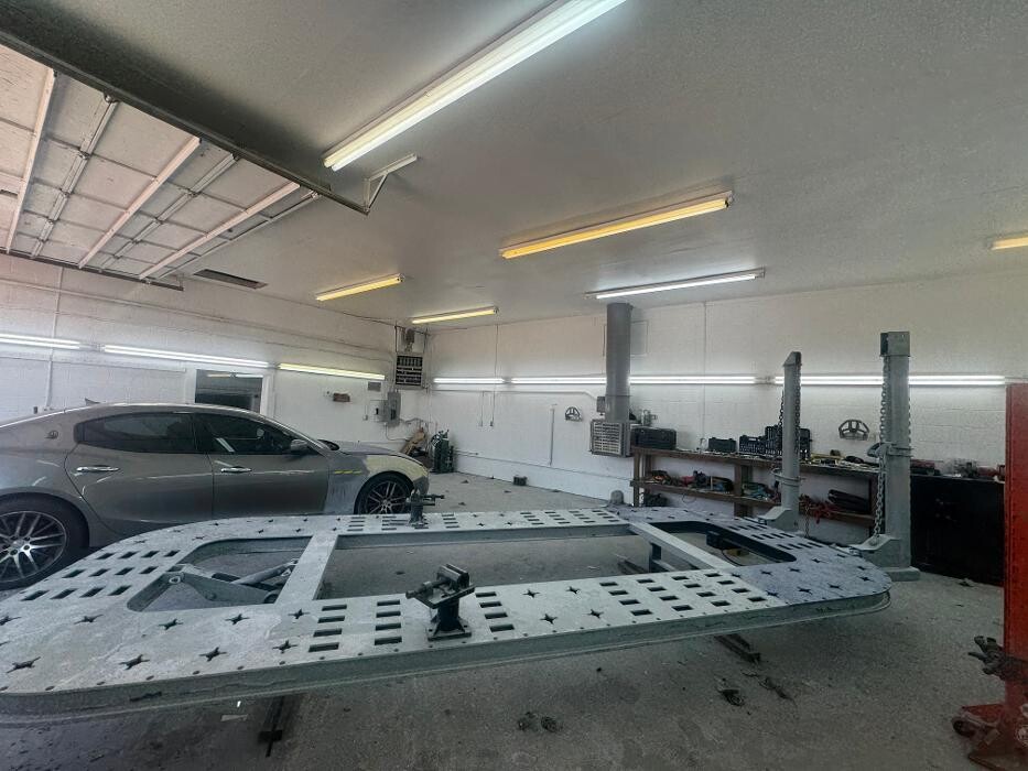 Images A&D COLLISION CENTER