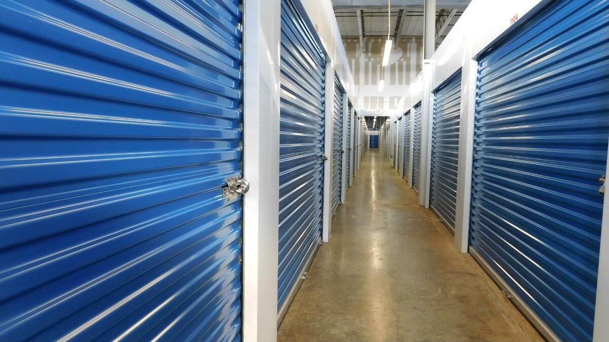 Images Air N' Space Self Storage