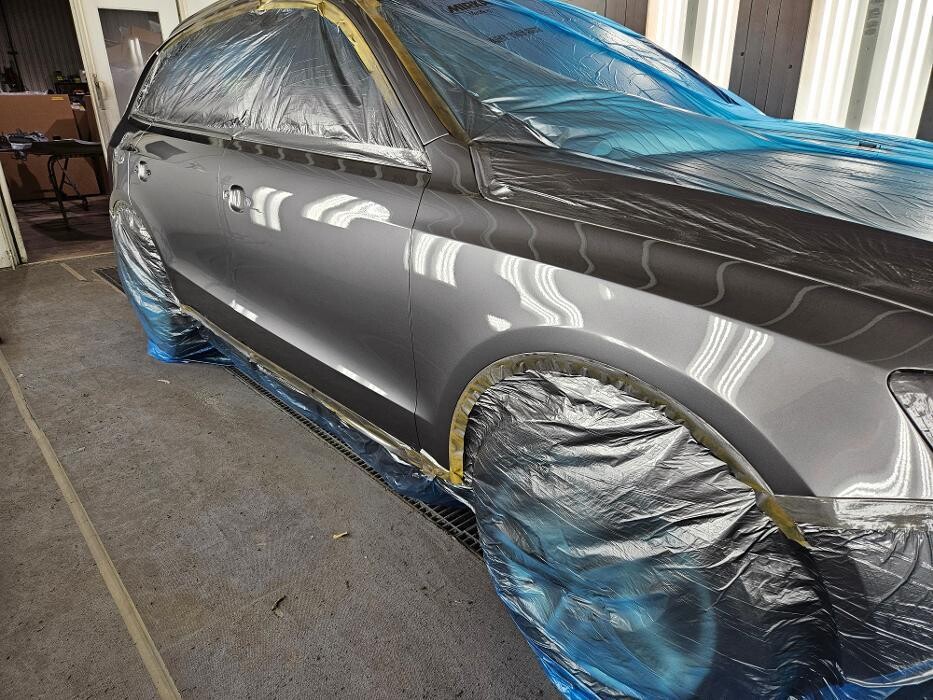 Images QUINT'S AUTO BODY