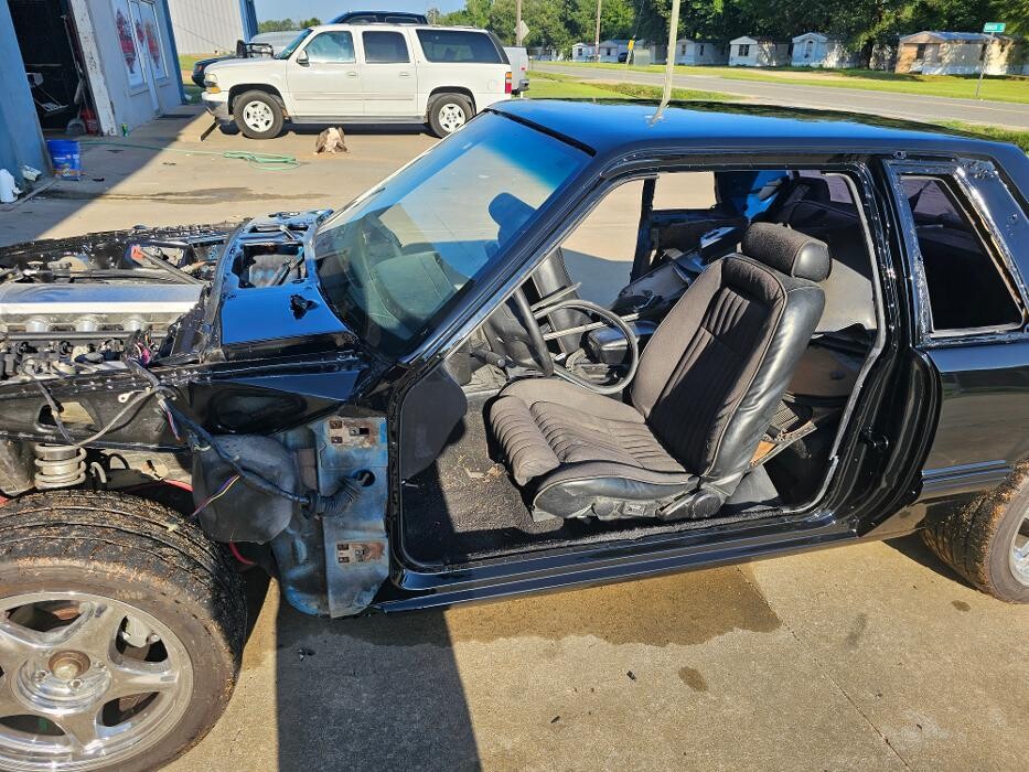 Images MURAL CITY COLLISION CENTER