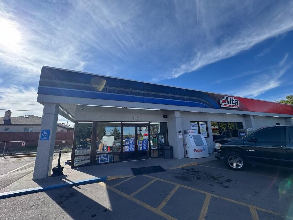 Images CoinFlip Bitcoin ATM - Alta Convenience (Pueblo)
