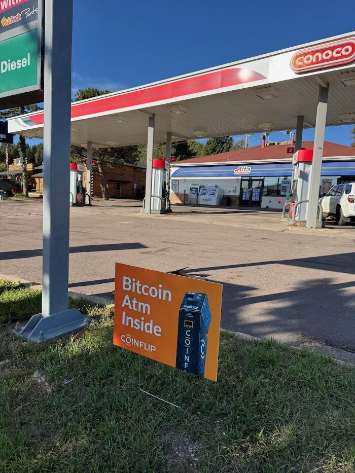 Images CoinFlip Bitcoin ATM - Alta Convenience (Woodland Park)