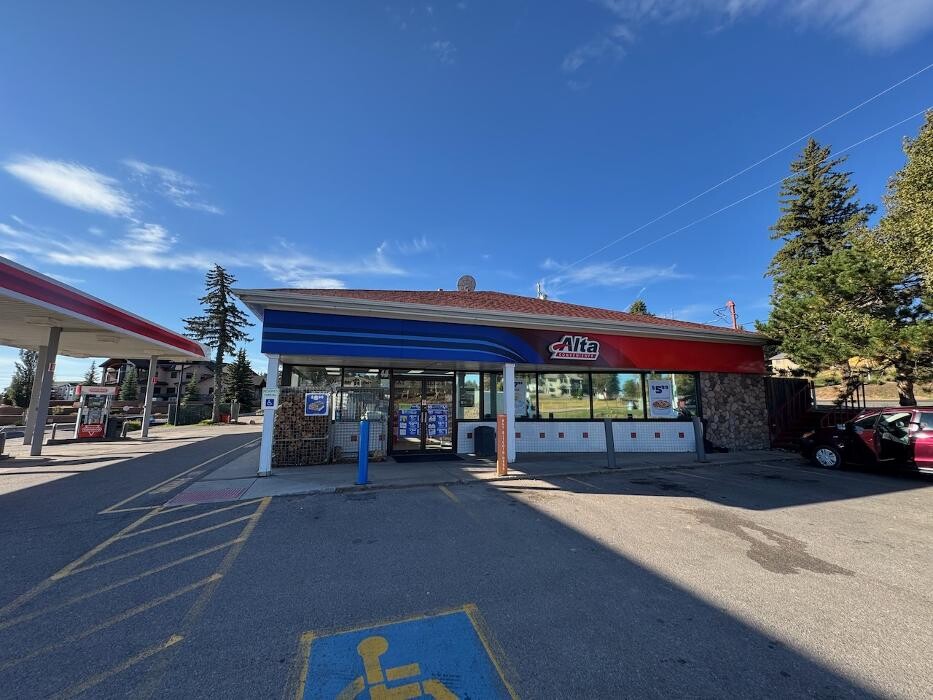 Images CoinFlip Bitcoin ATM - Alta Convenience (Woodland Park)