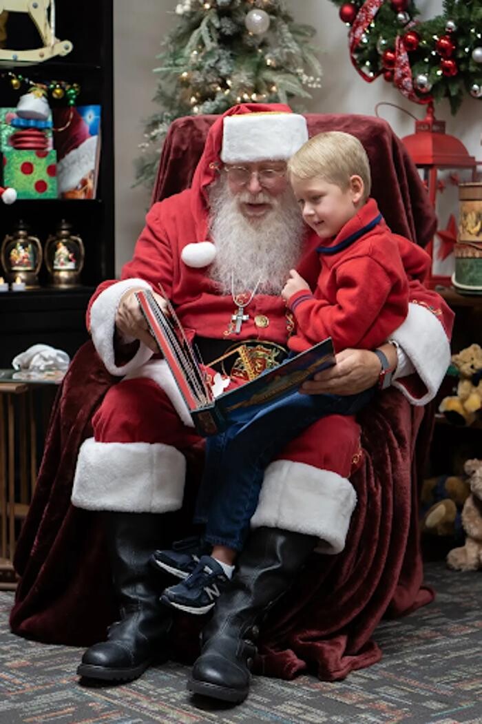Images Santa's Workshop and Mrs. Claus' Christmas Shop
