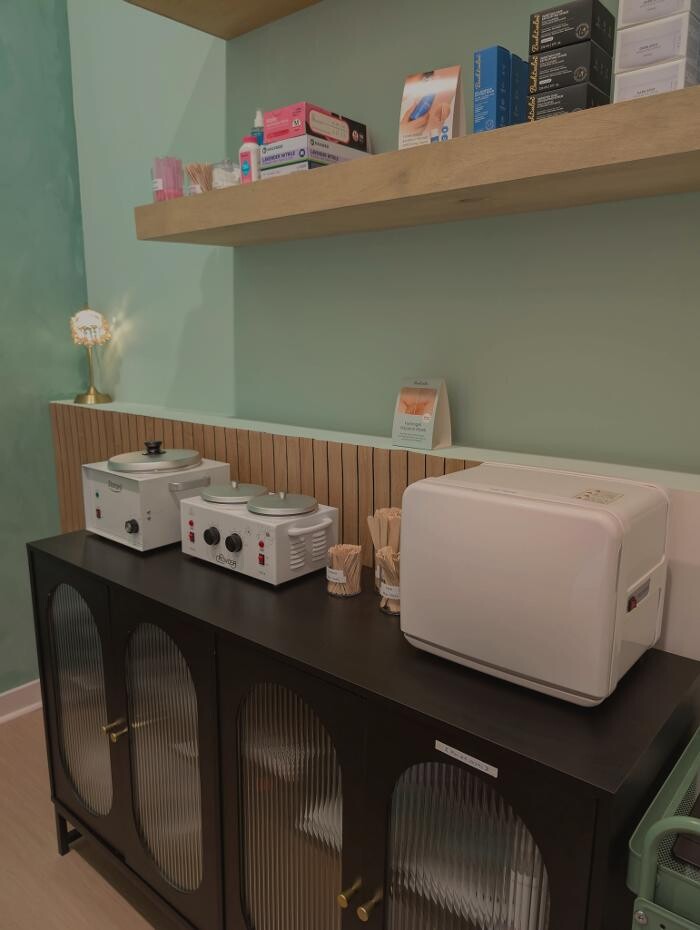 Images Serene Aesthetics Studio by Anastasha