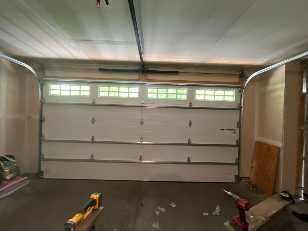 AA Garage Door LLC Logo