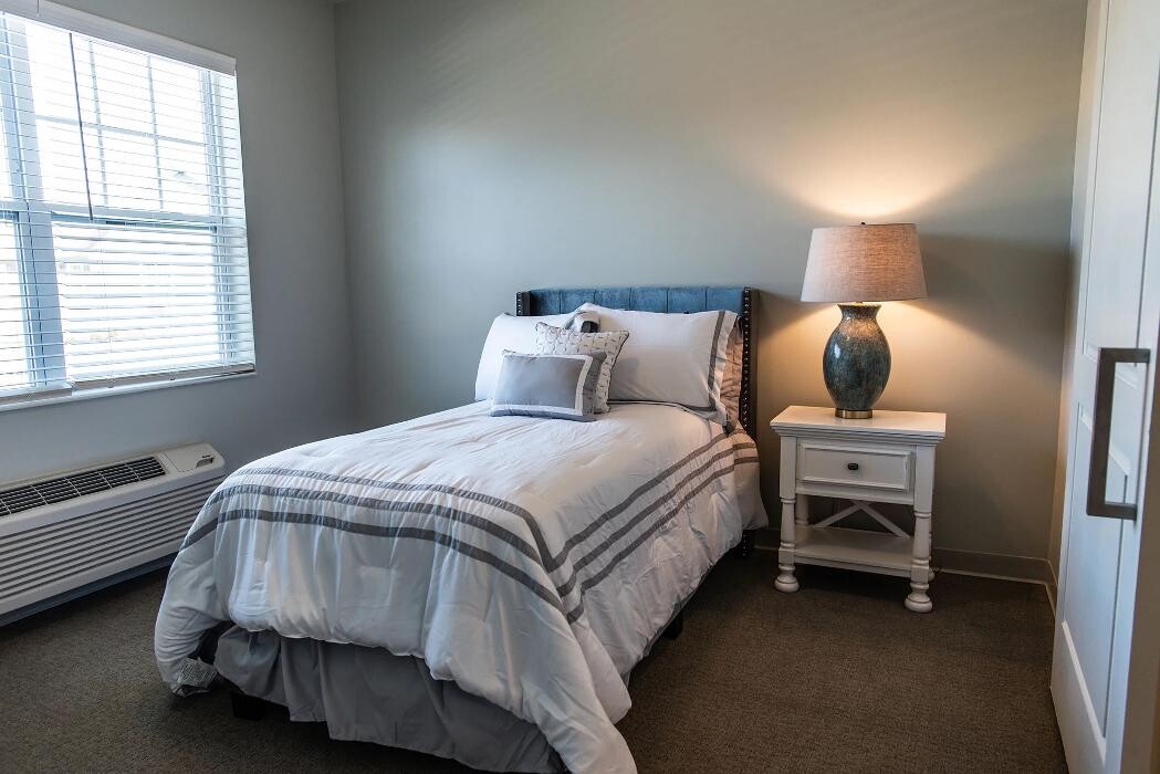 Images Charter Senior Living of Linden