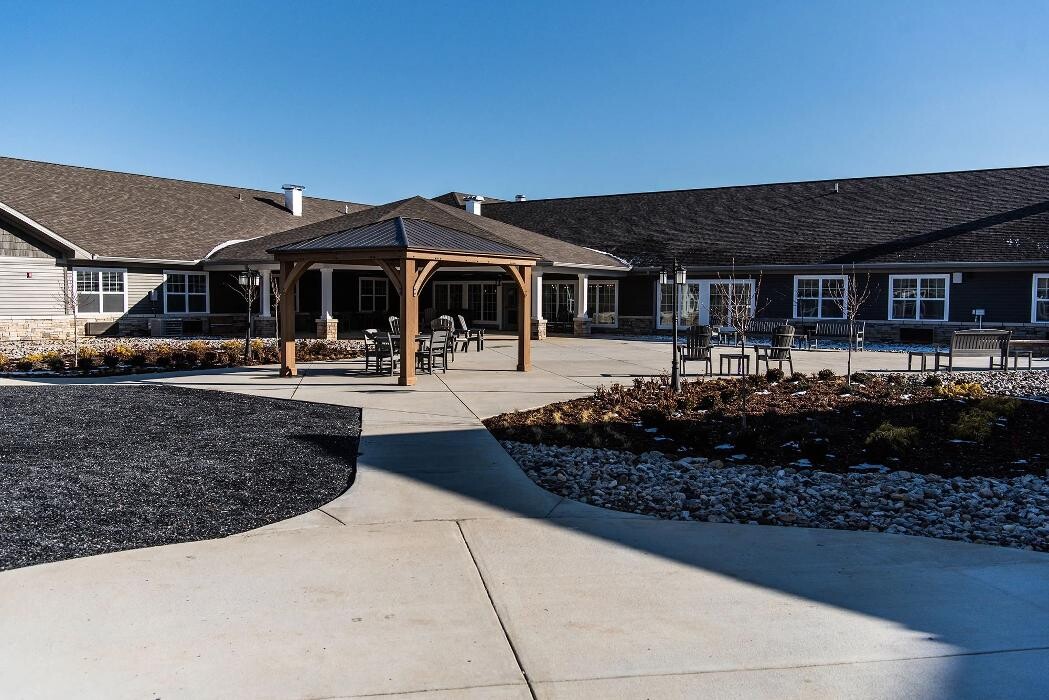 Images Charter Senior Living of Linden