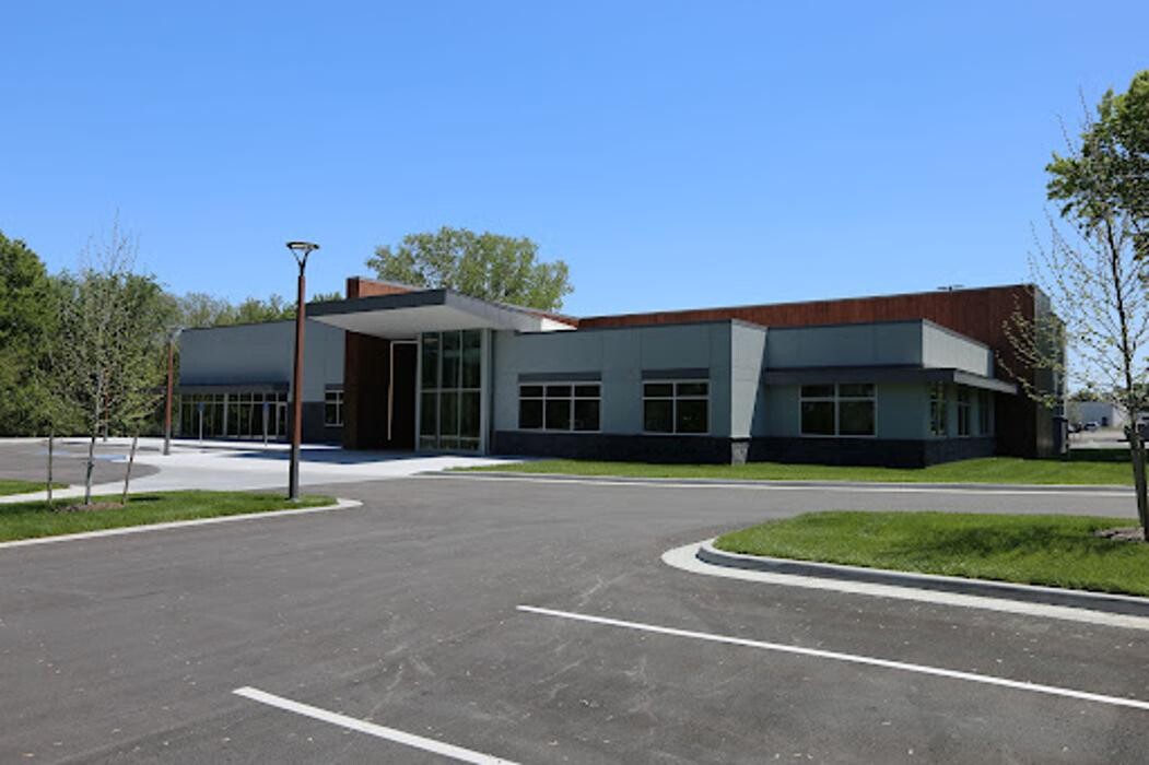 Images Crane Construction Company