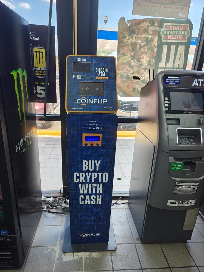 Images CoinFlip Bitcoin ATM - Eagle Mart 53 - Chevron (Gonzales)