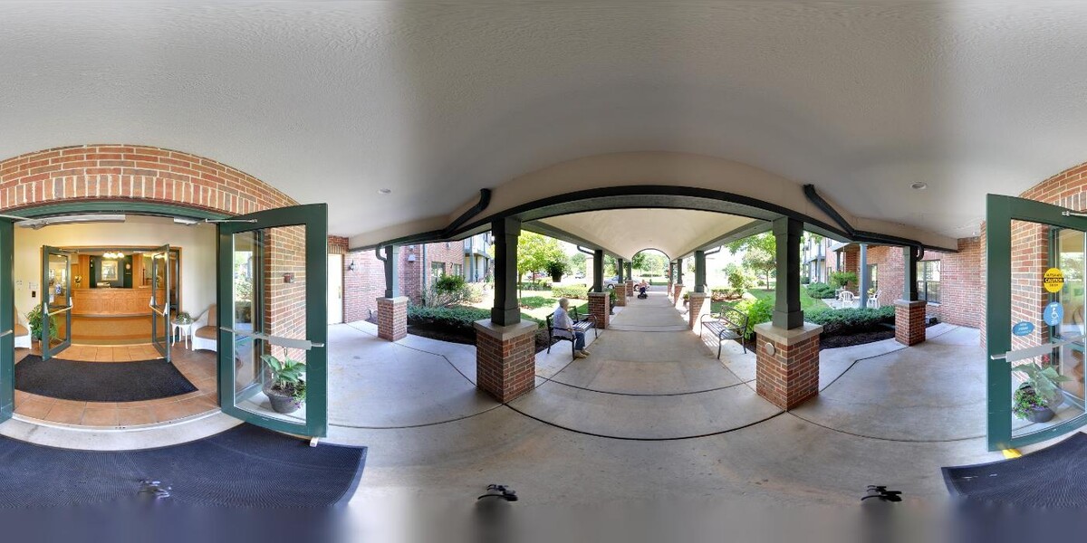 Images Charter Senior Living of Madison