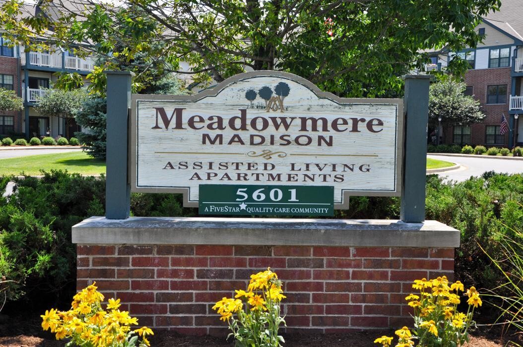 Images Charter Senior Living of Madison