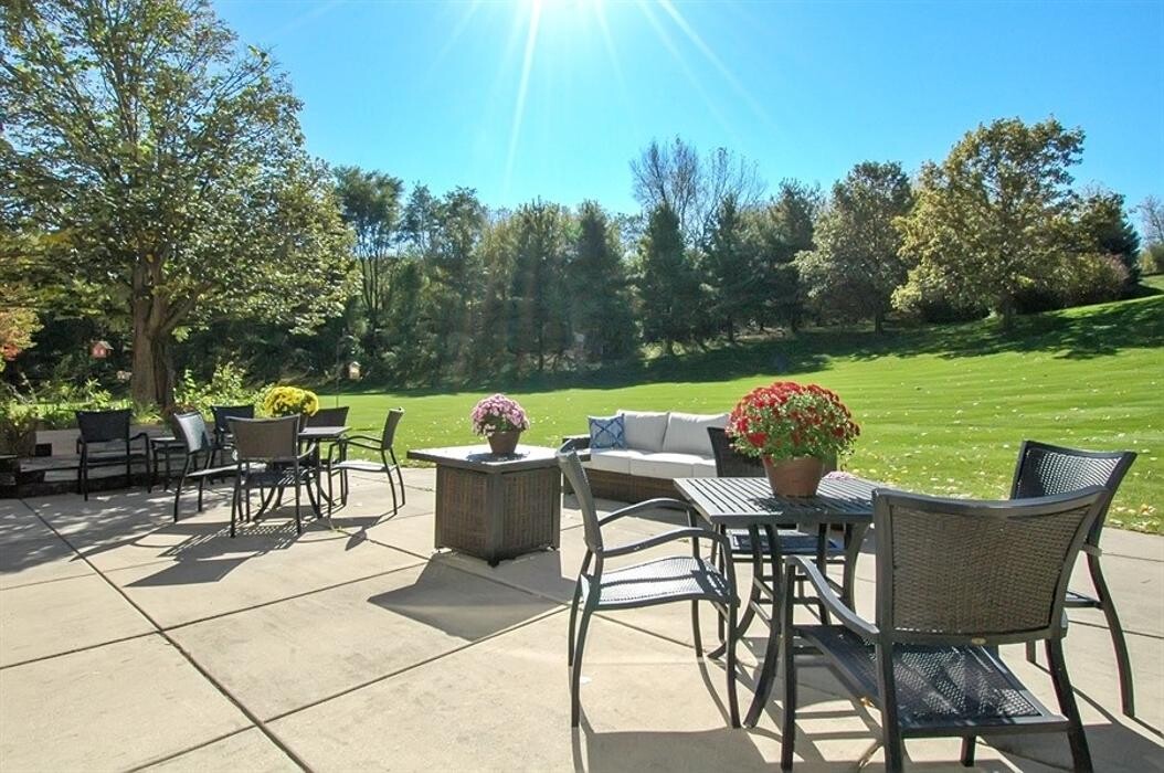 Images Charter Senior Living of Madison