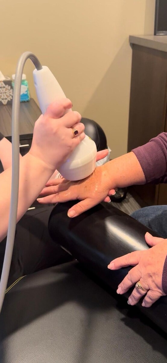 Images Asuta Health - Edina