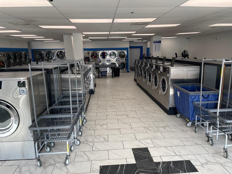 Images Best Wash Laundromats