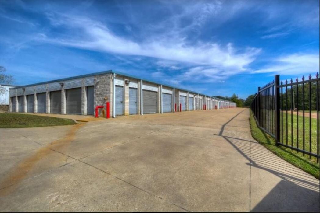 Images StorageMax Clinton