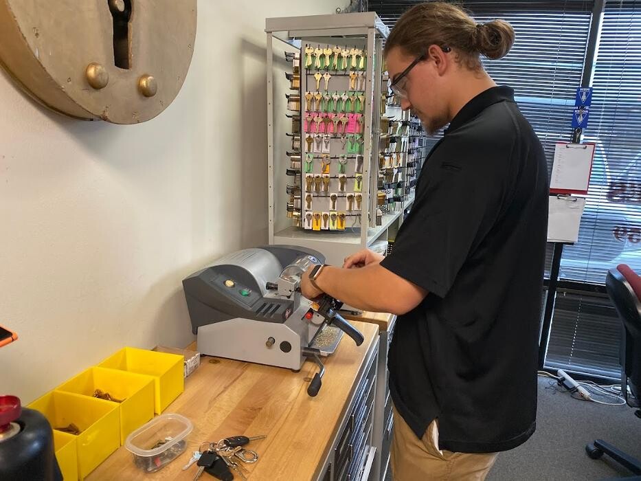 Images Pro-Keys Locksmith Service