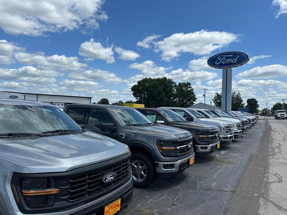 Images Pettijohn Ford of Trenton