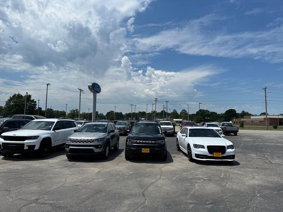 Images Pettijohn Ford of Trenton