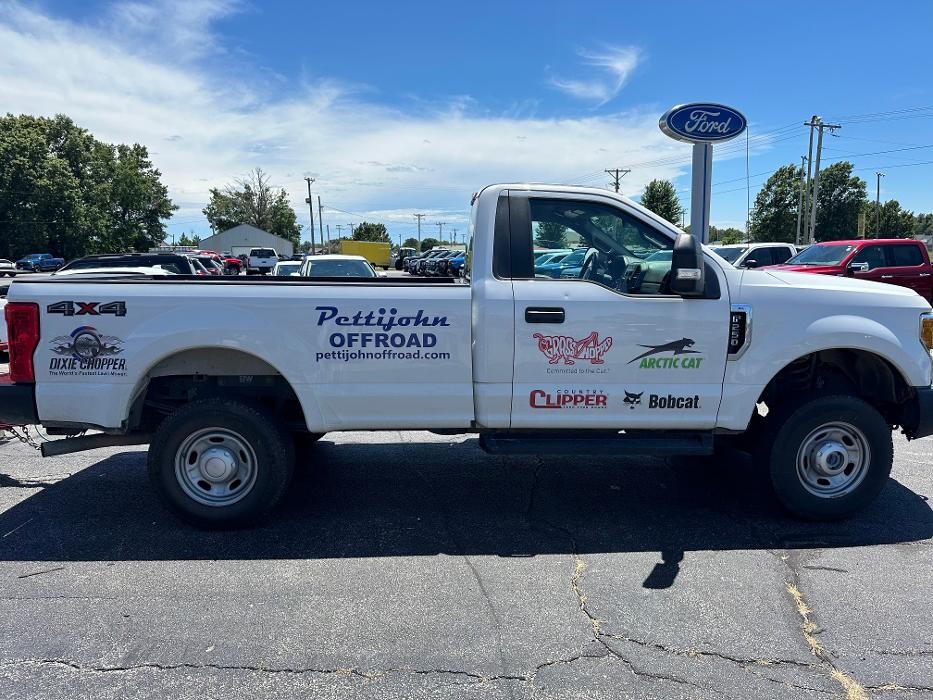 Images Pettijohn Ford of Trenton