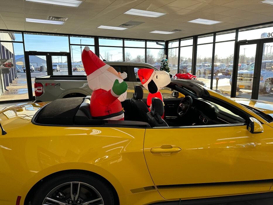 Images Pettijohn Ford of Trenton