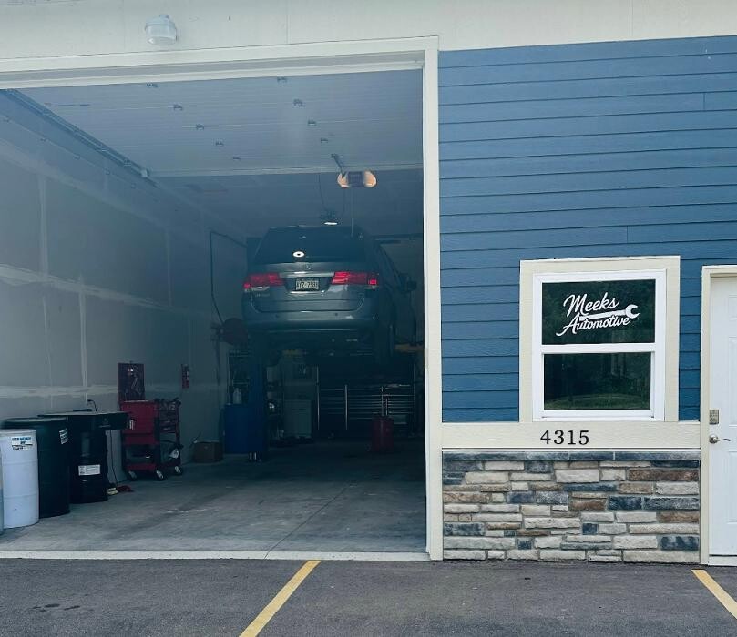 Images Meeks Automotive