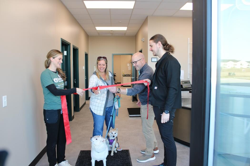 Images Valley Animal Hospital