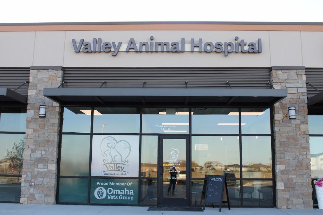 Images Valley Animal Hospital