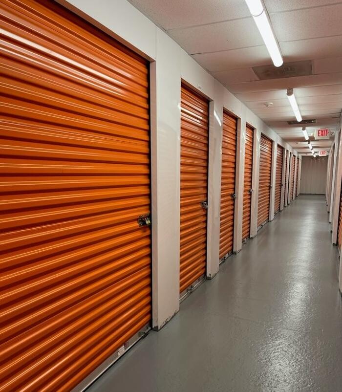 Images U-Store
