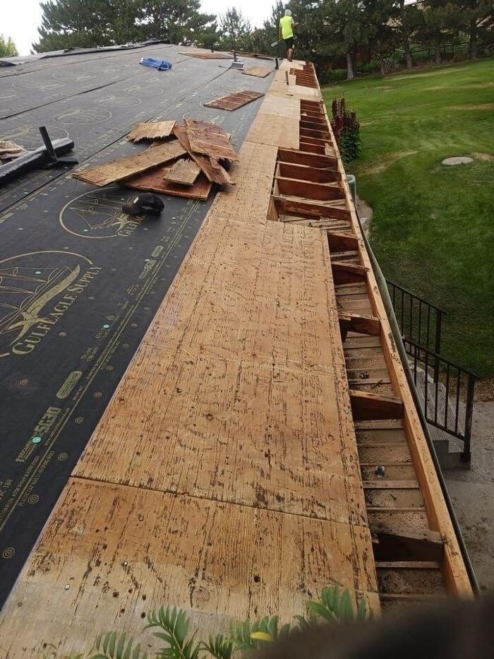 Images Hometown Roofing & Construction