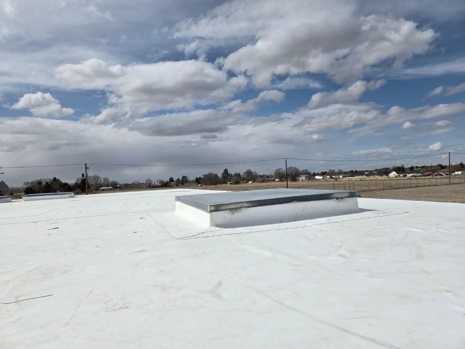 Images Hometown Roofing & Construction