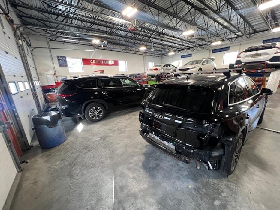 Images NEW TRIMBLE AUTO BODY