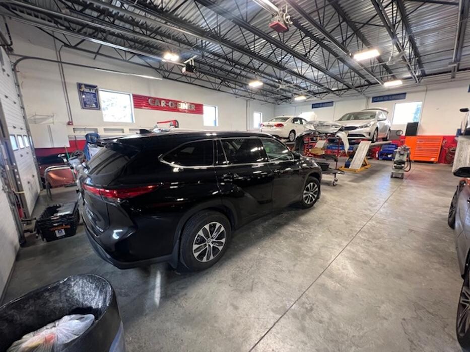 Images NEW TRIMBLE AUTO BODY