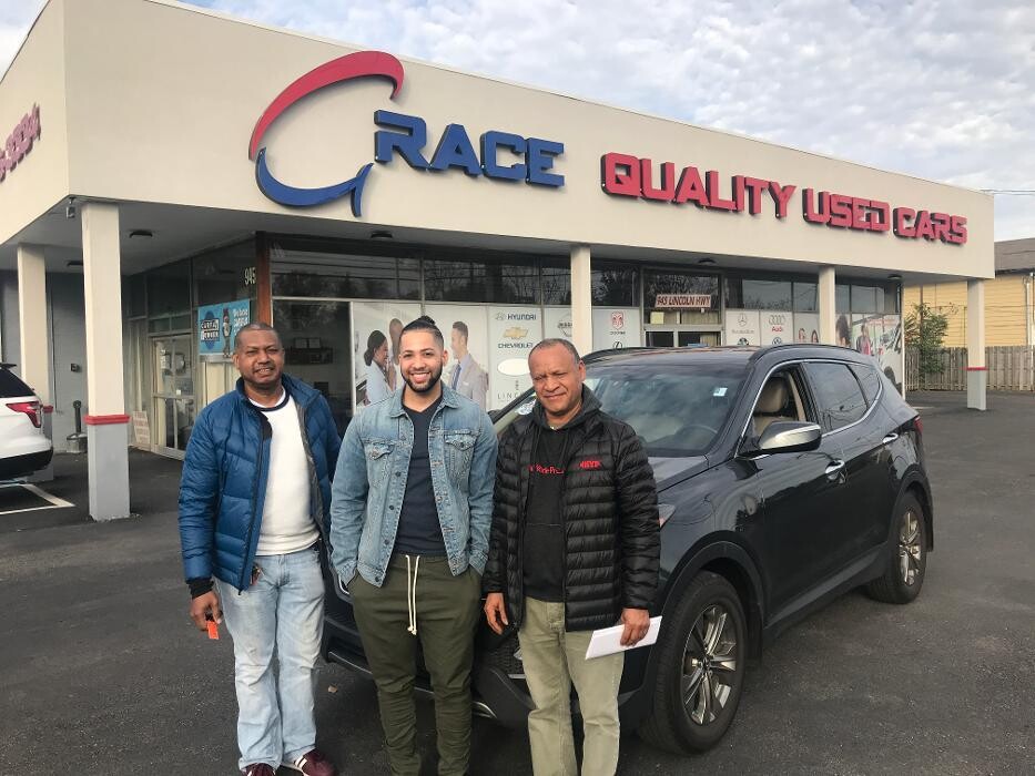 Images Grace Auto Group