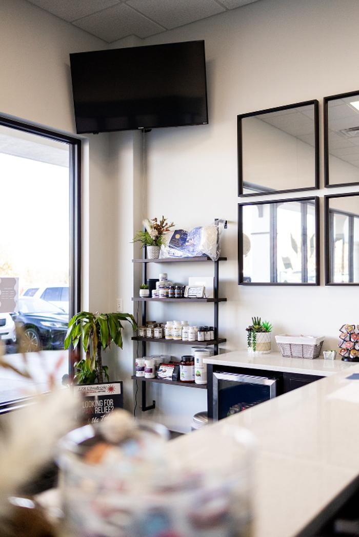 Images Asuta Health - Overland Park