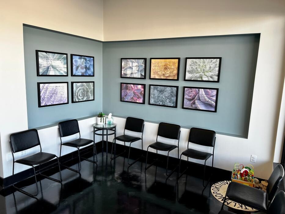 Images Asuta Health - Overland Park