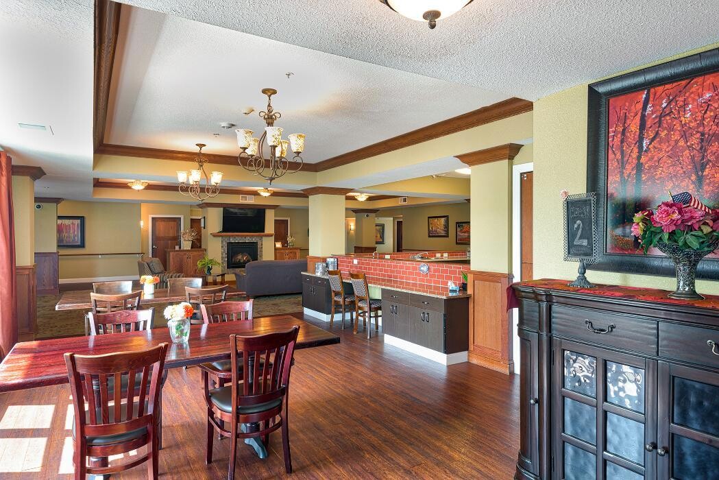 Images Water's Edge Assisted Living & Memory Care