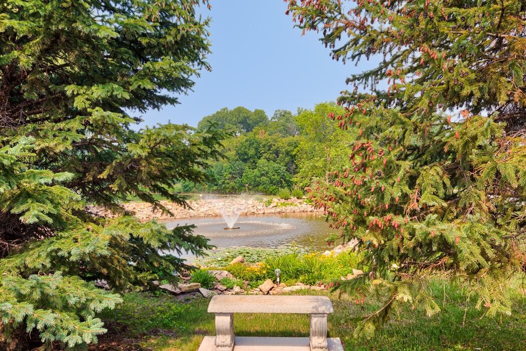 Images Water's Edge Assisted Living & Memory Care