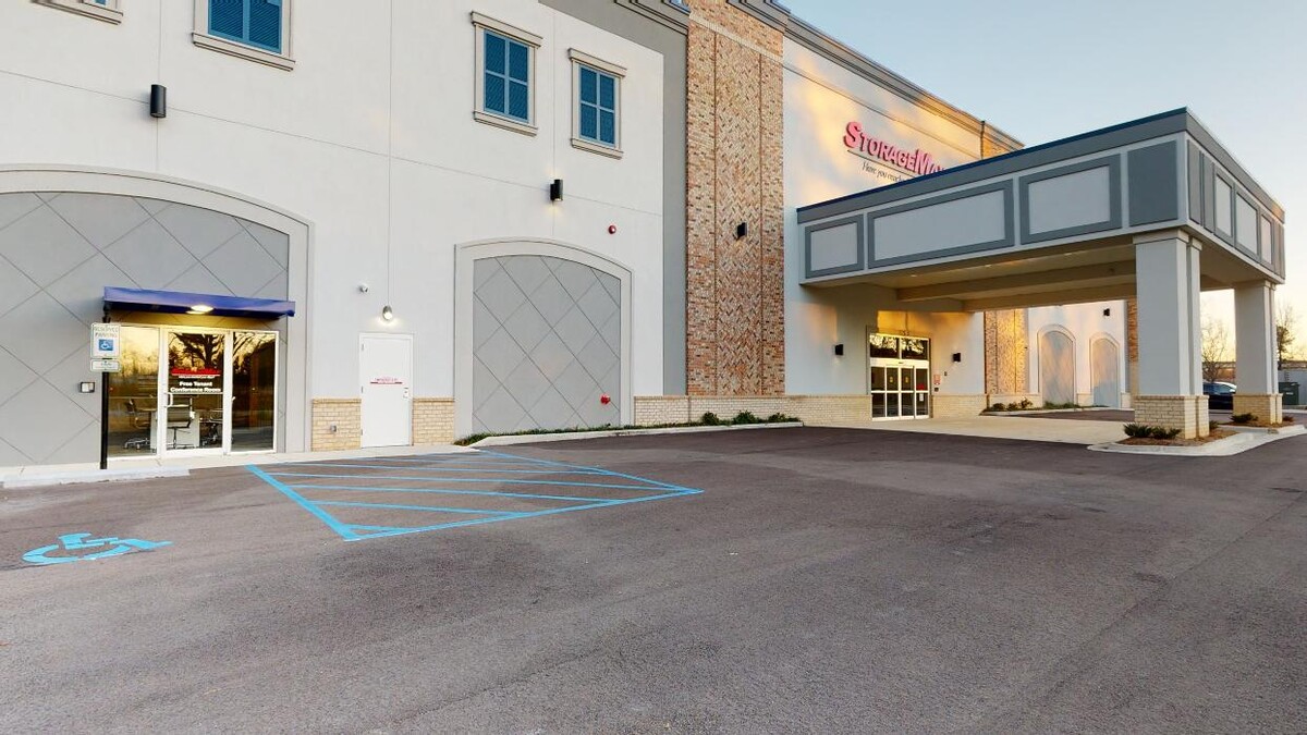 Images StorageMax Ridgeland