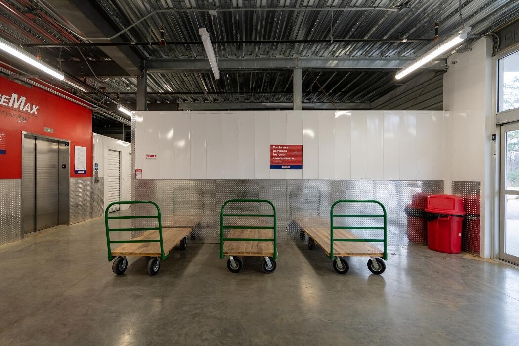 Images StorageMax Ridgeland