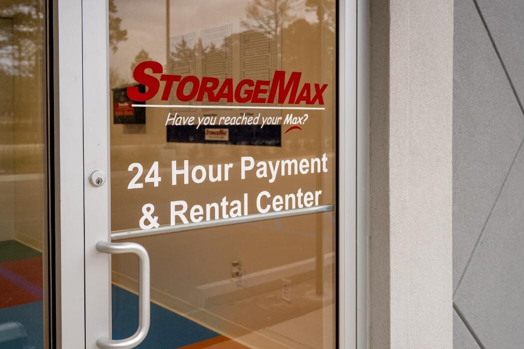 Images StorageMax Ridgeland