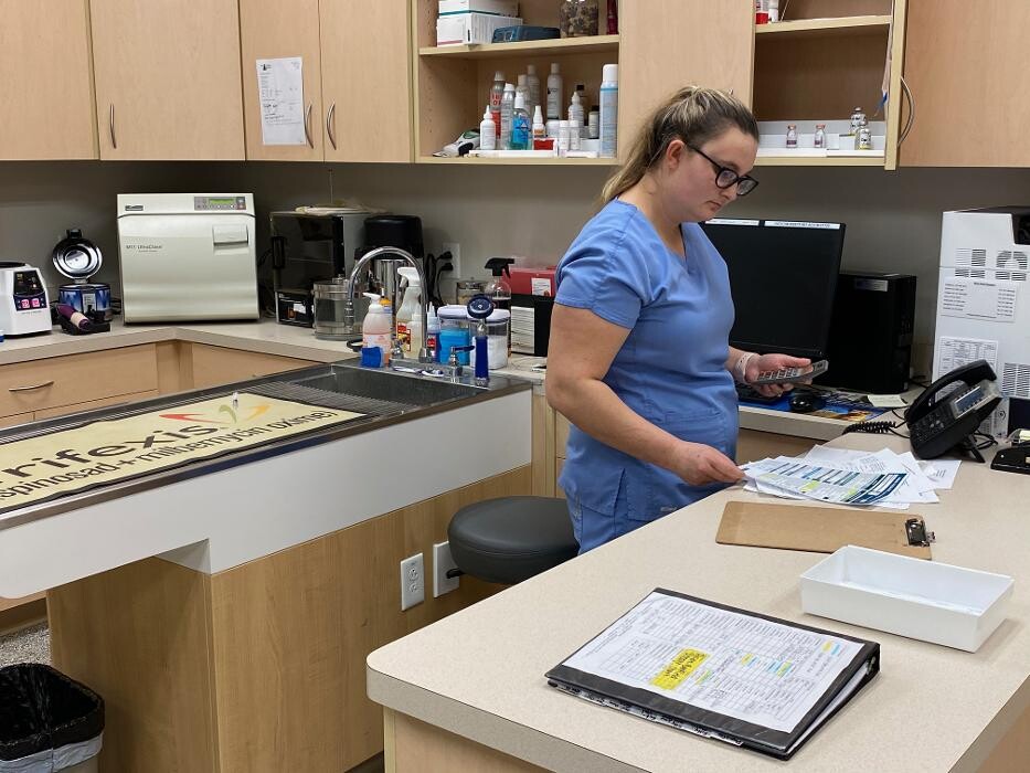 Images College Park Pet Wellness Clinic