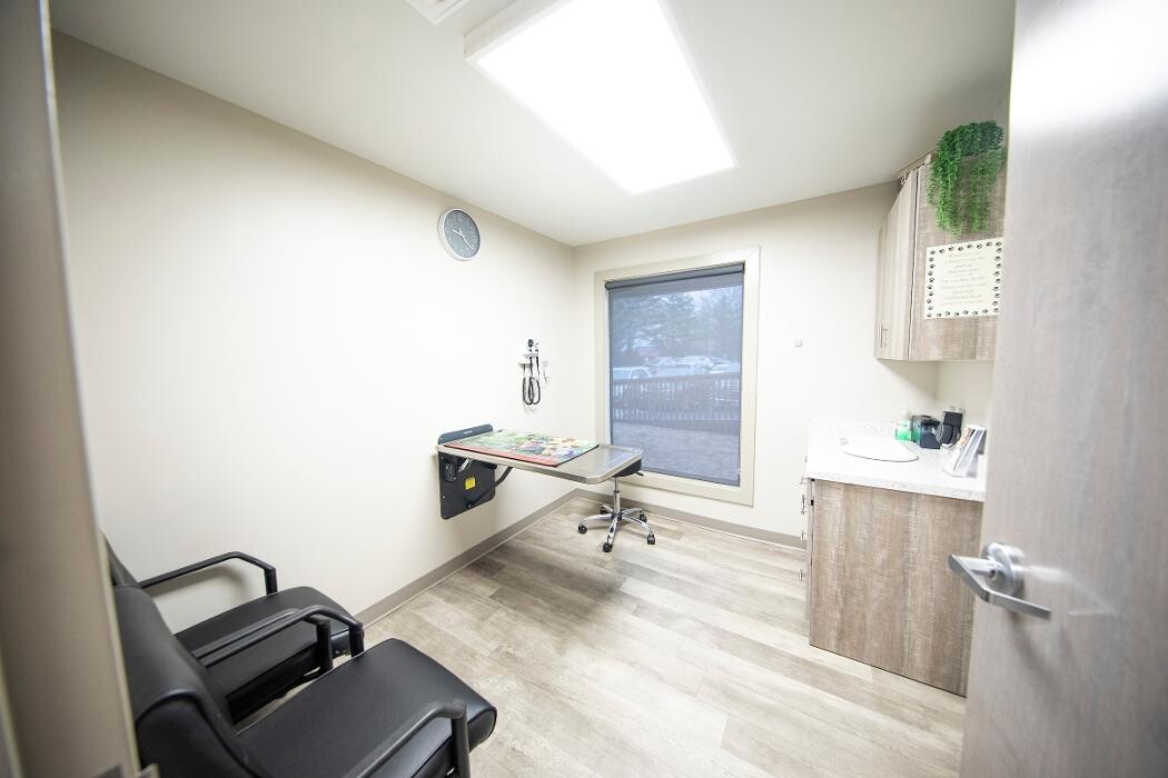 Images Conyers Animal Hospital