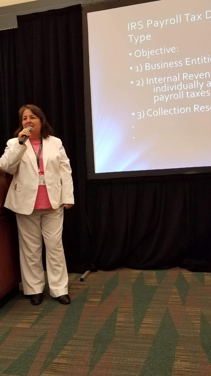 Images Martha De la chaussee Tax and Business Zone